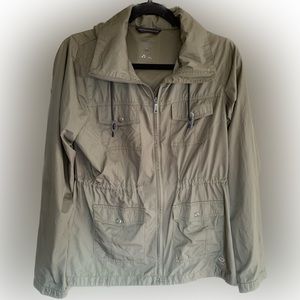 Mountain Hardware Women’s Jacket Tag size M